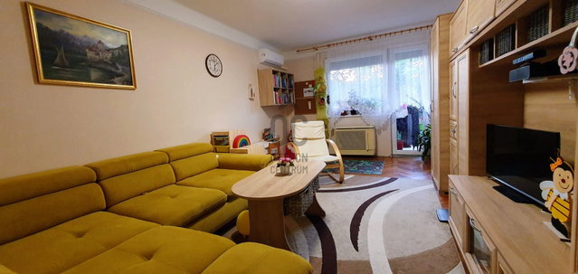 Kiadó téglalakás, albérlet, Debrecenben 240 E Ft / hó, 2 szobás