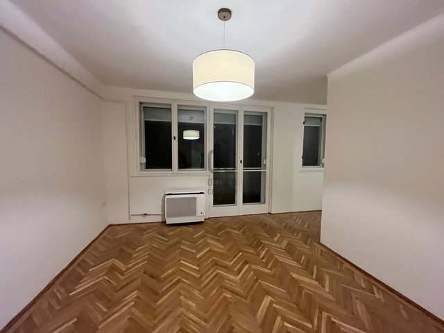 Eladó téglalakás, Budapesten, I. kerületben 84.4 M Ft, 2 szobás