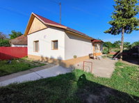 Eladó családi ház