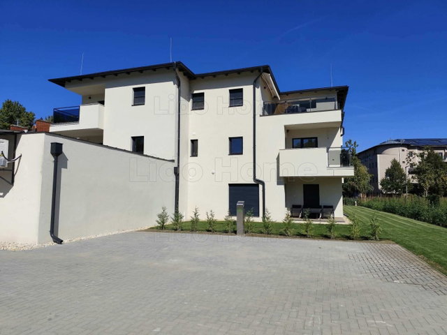 Eladó nyaraló, Zamárdiban 98 M Ft, 2 szobás