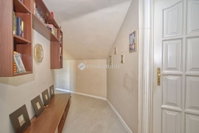 Eladó családi ház, Üllőn 129.9 M Ft, 9 szobás