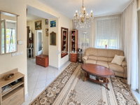 Eladó családi ház, Balatonalmádiban 99.9 M Ft, 7 szobás