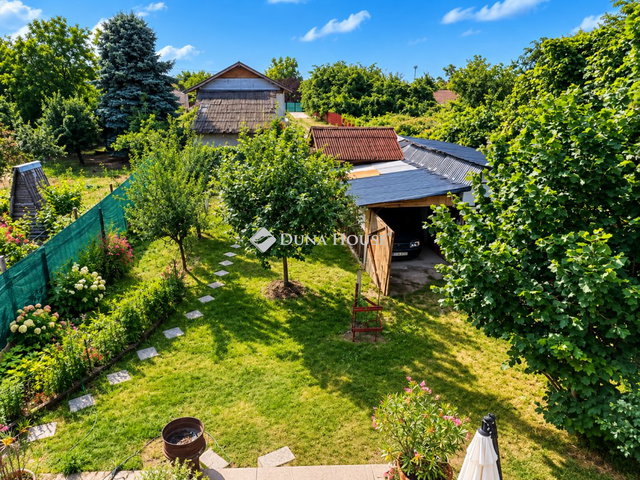 Eladó családi ház, Szigetszentmiklóson 48 M Ft, 5 szobás
