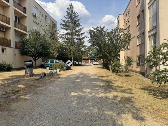 Eladó téglalakás, Ecseren 59.9 M Ft, 2 szobás