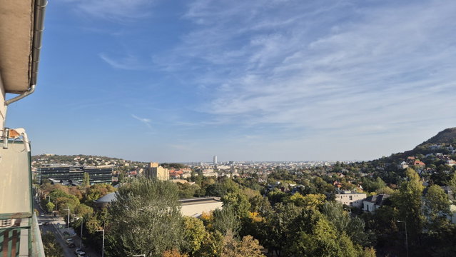 Eladó téglalakás, Budapesten, XII. kerületben, Csörsz utcában