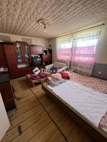 Eladó családi ház, Mérken 13.9 M Ft, 3 szobás