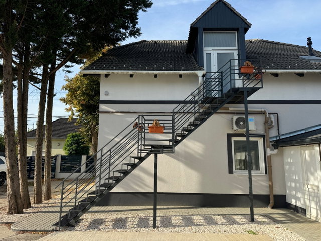 Eladó téglalakás, Vecsésen 81.9 M Ft, 3 szobás