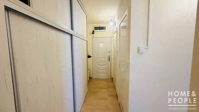 Eladó téglalakás, Hódmezővásárhelyen 42 M Ft