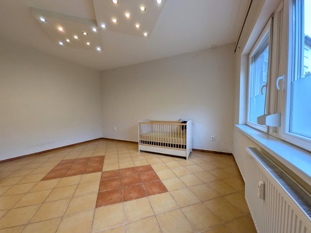 Kiadó téglalakás, albérlet, Debrecenben 120 E Ft / hó, 1 szobás