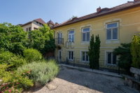 Eladó családi ház, Pécsett 144 M Ft, 4 szobás