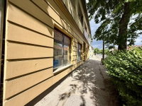 Kiadó üzlethelyiség, Vácon 400 E Ft / hó / költözzbe.hu