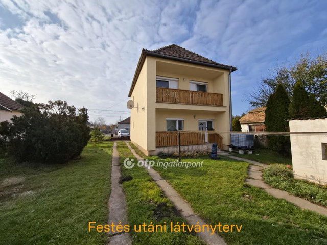 Eladó családi ház, Pusztaszabolcson 66 M Ft, 4 szobás