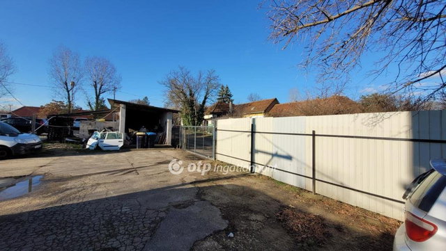 Eladó ipari ingatlan, Budapesten, XVII. kerületben 75 M Ft