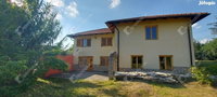 Eladó családi ház, Komáromban 131.2 M Ft, 5 szobás