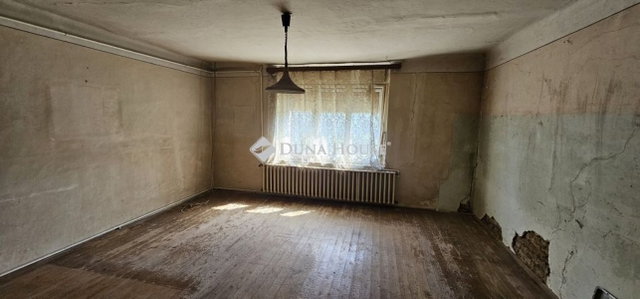 Eladó családi ház, Vásárosdombón 14 M Ft, 2 szobás