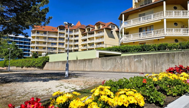 Eladó téglalakás, Balatonfüreden 129 M Ft, 2 szobás