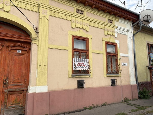 Eladó családi ház, Hódmezővásárhelyen 46.99 M Ft, 3 szobás