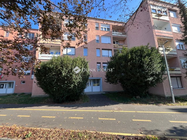 Eladó téglalakás, Szombathelyen, Perintparti sétányon 34.5 M Ft