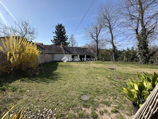 Eladó családi ház, Kecskeméten 378 M Ft, 6+1 szobás