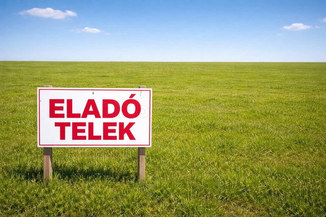 Eladó telek, Márkón 30 M Ft / költözzbe.hu