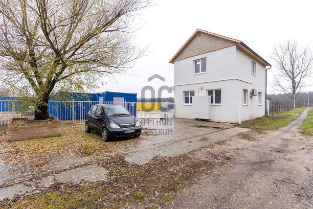 Eladó iroda, Pakson 450 M Ft / költözzbe.hu