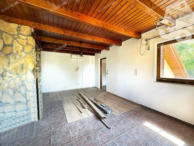 Eladó családi ház, Kecskeméten 56 M Ft, 2 szobás
