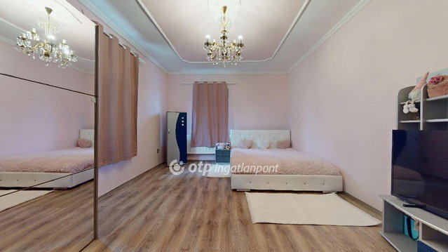 Eladó családi ház, Poroszlón 64.99 M Ft, 4+1 szobás