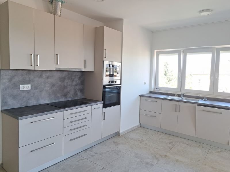 4 bed · 107m² · 450.000 ft
