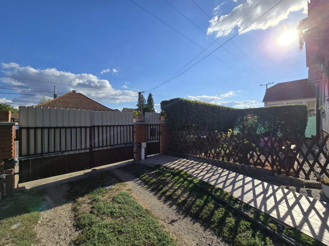 Eladó családi ház, Kaposszekcsőn 38 M Ft, 6 szobás