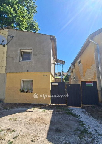 Eladó nyaraló, Baján 12 M Ft / költözzbe.hu