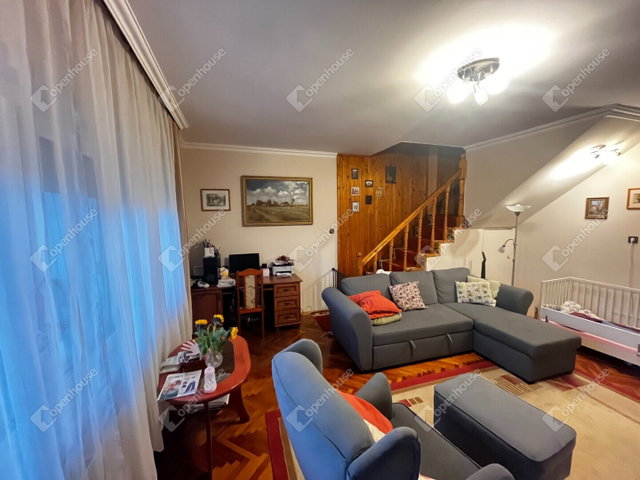 Eladó ikerház, Debrecenben 95 M Ft, 3 szobás