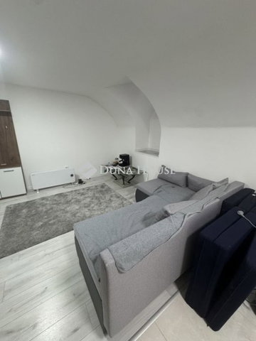 Eladó téglalakás, Budapesten, X. kerületben 23 M Ft, 1 szobás