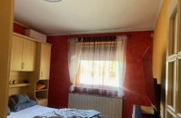 Eladó családi ház, Taksonyon 345 M Ft, 9 szobás