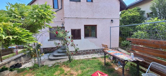 Eladó téglalakás, Kaposváron, Keszthely utcában 34 M Ft