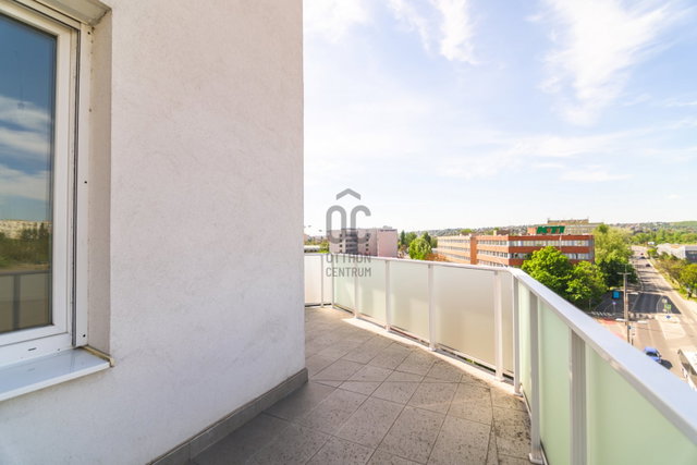 Eladó téglalakás, Budapesten, XI. kerületben 120 M Ft, 3 szobás