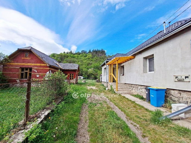 Eladó családi ház, Nekézsenyen 19.99 M Ft, 2 szobás