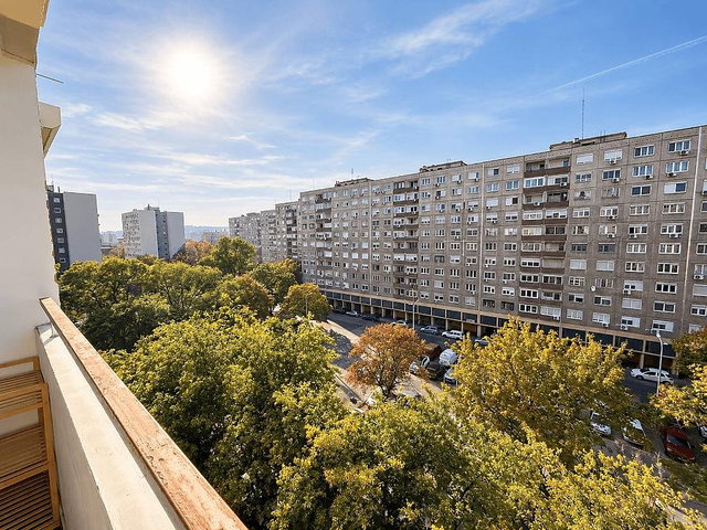 Eladó panellakás, Budapesten, III. kerületben 98.9 M Ft, 5 szobás