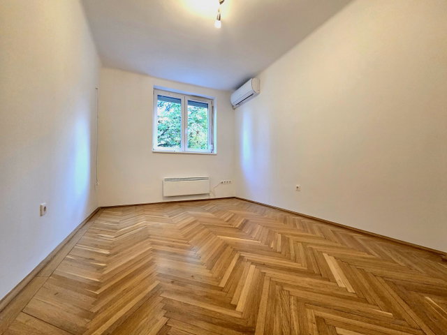 Kiadó téglalakás, albérlet, XII. kerületben, Pethényi úton