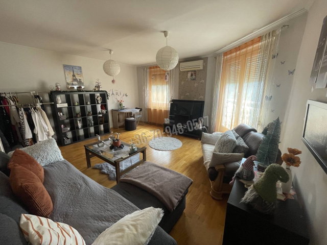 Eladó panellakás, Békéscsabán, Andrássy úton 37.9 M Ft
