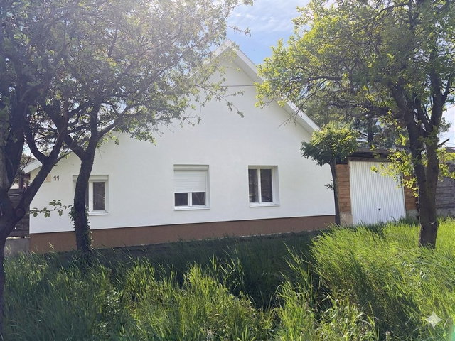 Eladó családi ház, Makón, Hunfalvy utcában 17.99 M Ft, 3 szobás