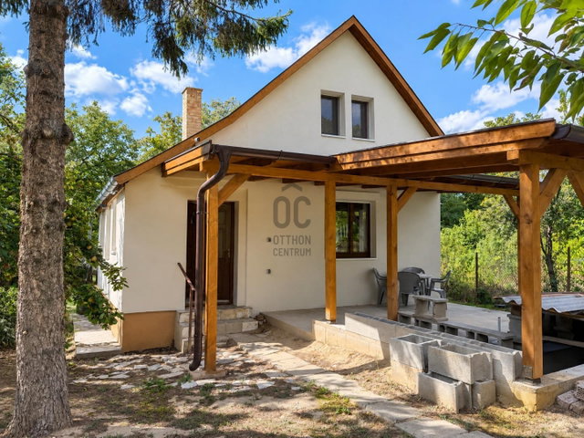 Eladó családi ház, Kistarcsán 49.5 M Ft, 3 szobás