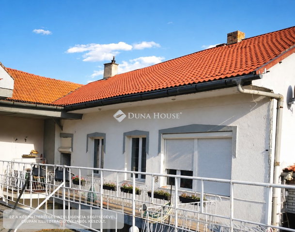 Eladó családi ház, Sátoraljaújhelyen 62 M Ft, 8 szobás