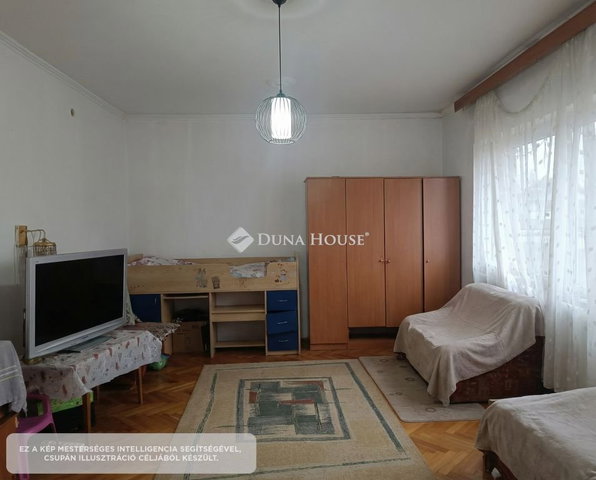 Eladó családi ház, Békéscsabán, Gyár utcában 49.8 M Ft