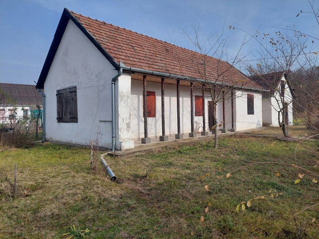 Eladó családi ház, Nyírábrányon 22 M Ft, 2 szobás