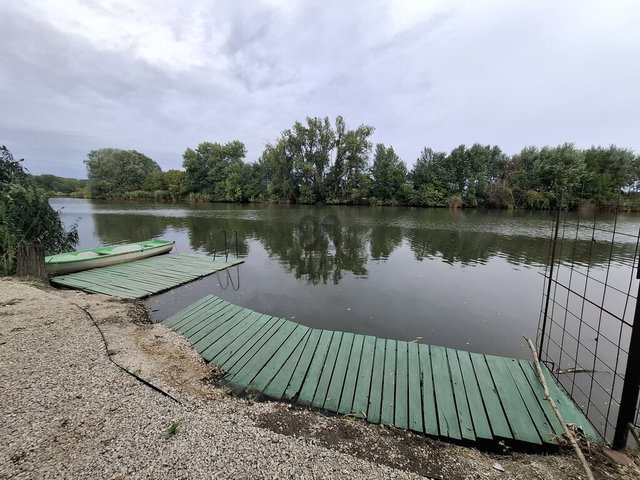 Eladó nyaraló, Békésszentandráson 85 M Ft, 2 szobás