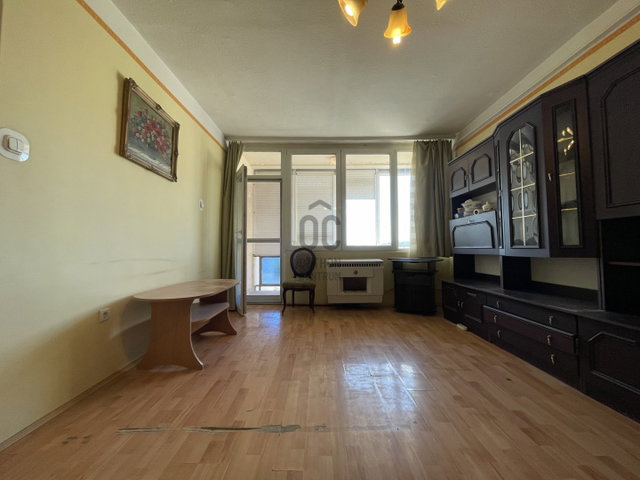 Eladó panellakás, Gyöngyösön 42.5 M Ft, 3 szobás