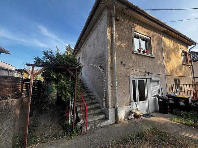 Eladó ikerház, Budapesten, XV. kerületben 85 M Ft, 4 szobás