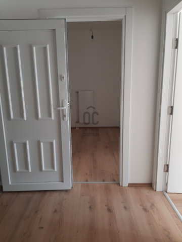 Eladó ipari ingatlan, Budapesten, III. kerületben 736 M Ft