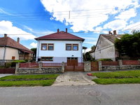 Eladó családi ház, Bonyhádon 75 M Ft, 5 szobás