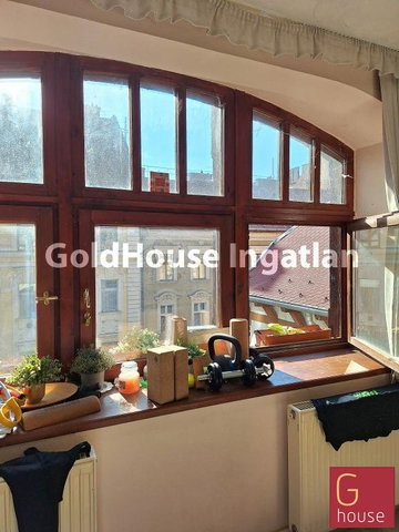 Eladó téglalakás, Budapesten, IX. kerületben 99 M Ft, 1+3 szobás